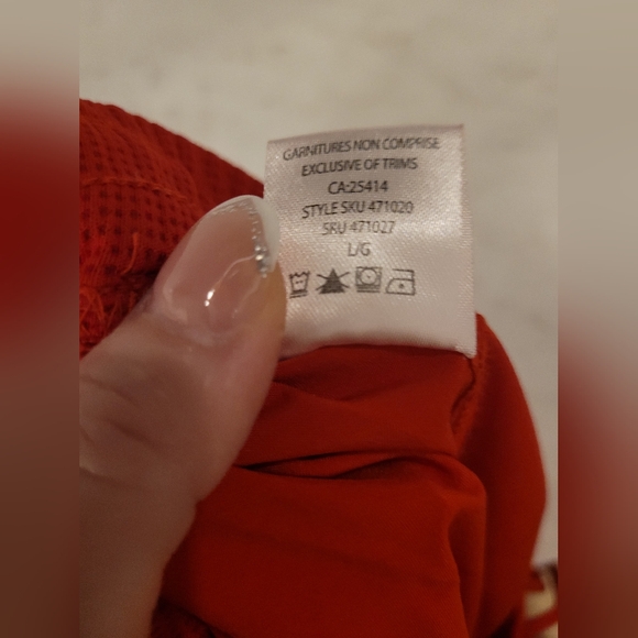 Scrubs Floral top and Red pants size Large - Picture 3 of 5